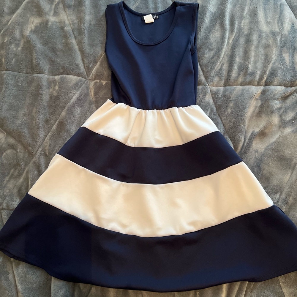 Navy blue and white dress — size small